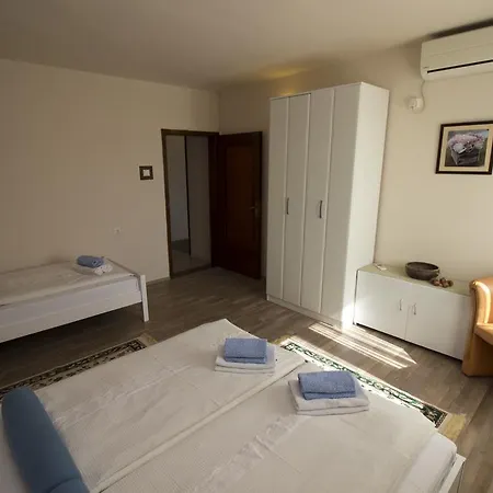 Sana Apartman *