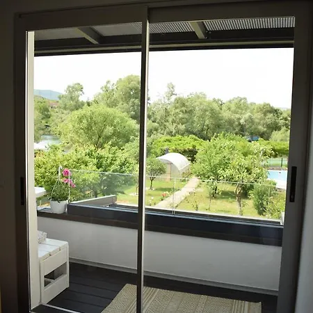 Sana Apartman *